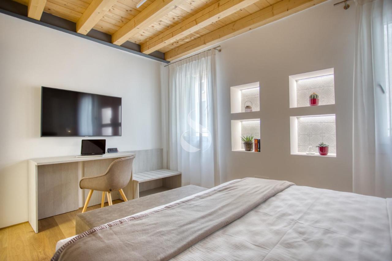 Ca' Dei Battuti Apartments เตรวิโซ ภายนอก รูปภาพ