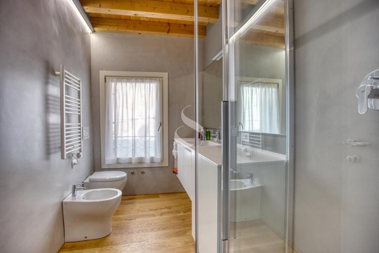 Ca' Dei Battuti Apartments เตรวิโซ ภายนอก รูปภาพ