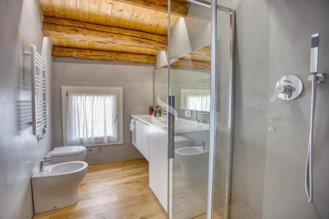 Ca' Dei Battuti Apartments เตรวิโซ ภายนอก รูปภาพ